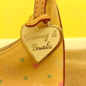 Dooney and Bourke bucket bag